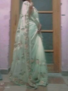 Aesthetic Sarees . With Peticoat Or Blouses