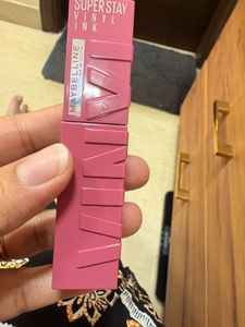 maybelline vinyl ink lipstick shade coy