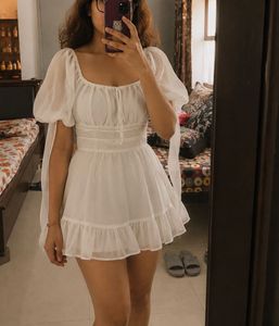 Chic White Puff Sleeve Mini Dress