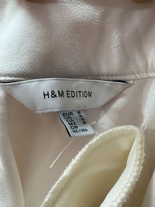 shoulder pad sleeve
