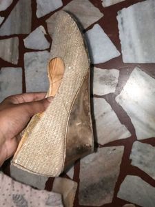 Sparkling Wedge Heels