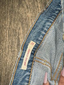 Classic Levi's Blue Denim Jeans