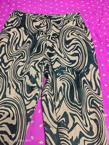 Stylish Swirl Print Wide Leg Pants