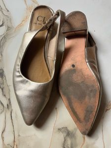 Chic Slingback Flats