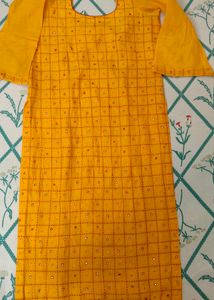 beautiful yellow colour suit medium size
