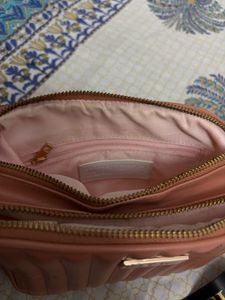Kleio Crossbody Bag - Stylish &amp; Chic