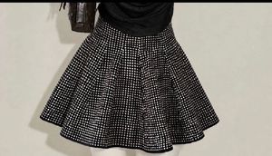 Chic Patterned Flared Skirt