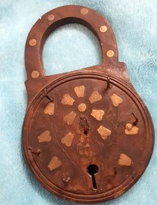 Used But Antiqe Key Holder