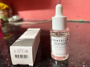 SKIN1004 Madagascar centella Tone Brightening