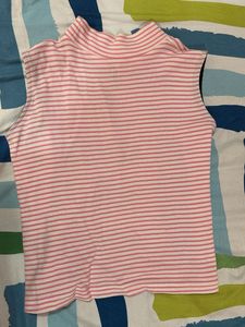 set of two tank tops