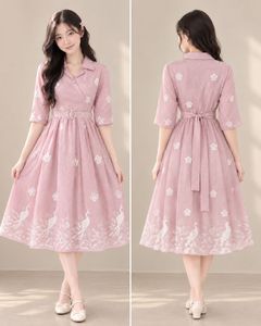 Charming Pink Peacock Print Midi Dress