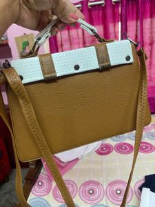 Chic White &amp; Brown Handbag