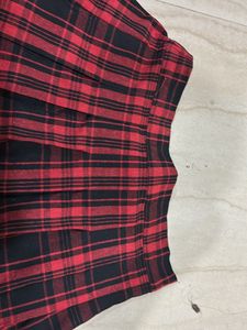 Cute Red &amp; Black Skirt