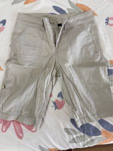 Women's Cargo Capris