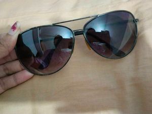 Stylish Aviator Sunglasses