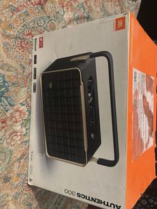 JBL Authentics 300 Speaker
