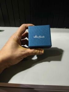 Reliance ear ring /pendant Box