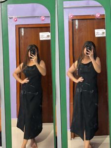 Elegant Black Sleeveless Midi Dress