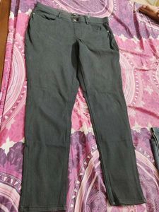Stylish Striped Women's Pants Jeggings