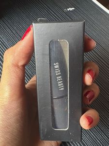 Swiss Beauty Lipstick - Vibrant Coral Red