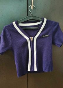 Ribbed Zip-Up Crop Top