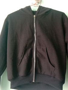 Black Crop Hoddie