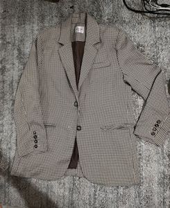 Houndstooth pattern Blazer