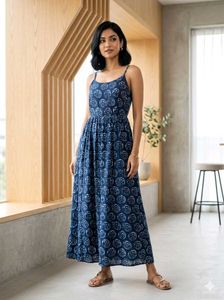 Beautiful sleeveless dress