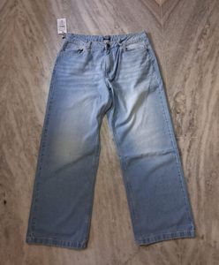 New Wide Leg Mid Rise Light Wash Jeans