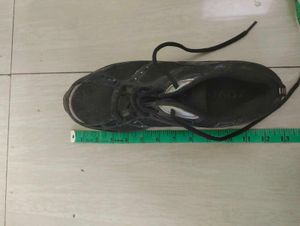 Men's Black Sport Shoes in dubai not used
