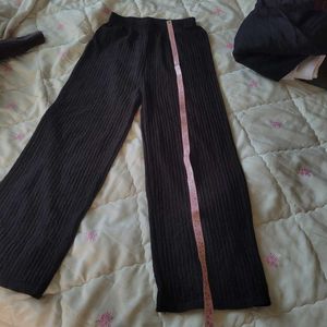 stretchable comfortable pure black  pant....