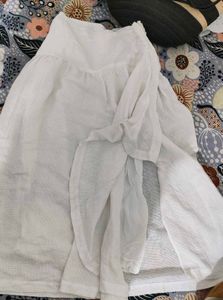 White Flowy Skirt with wrapped effect