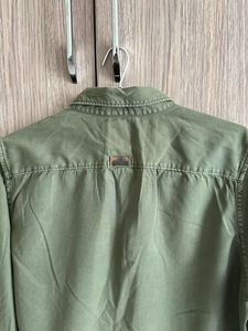 Wrogn Causal Olive Green Shirt