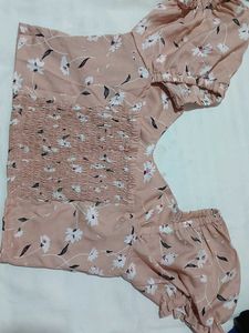 Chic Floral Print Crop Top