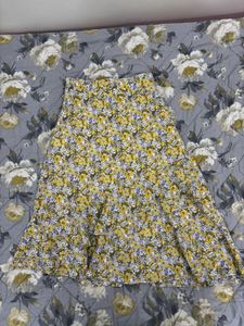 Floral Tiered Midi Skirt