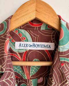 100% Silk Retro Floral Print Button-Up Shirt
