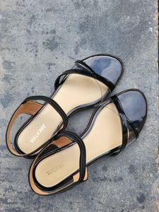Women's Black Heel