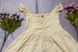 Butter Yellow Ruffle Sleeved Top
