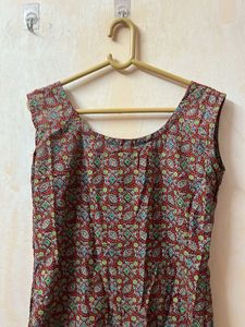 Vibrant Indian Style Sleeveless Kurta
