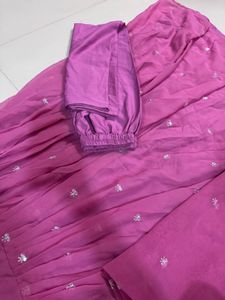 Beautiful Purple Embroidered Kurta Set