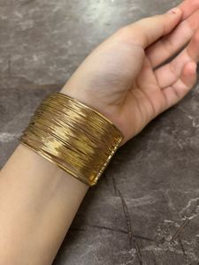 Chic Gold Wire Cuff Bracelet