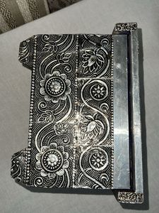 Vintage jewellery box