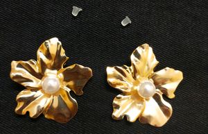 H&amp;m Inspiration Statement BIG HOT Pearl Earrings