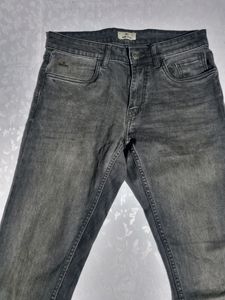Trendy Men's Wrogn Jeans