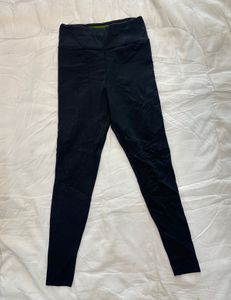 Comfortable Navy Blue Leggings