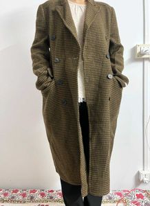Classic Houndstooth Double-Breasted Coat