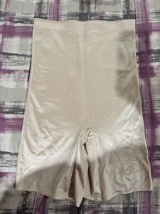 Marks &amp; Spencer - Shapewear Shorts - Beige Comfort