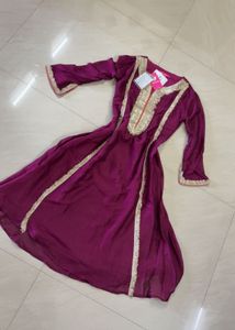 BRAND NEW Elegant Purple Kurta Set with Dupatta