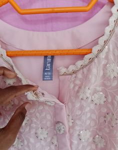 Pink Pakistani Kurti