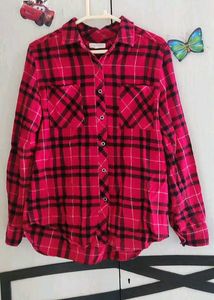 Chic Red & Black Plaid Shirt